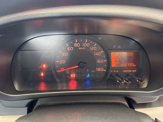 DAIHATSU BOON