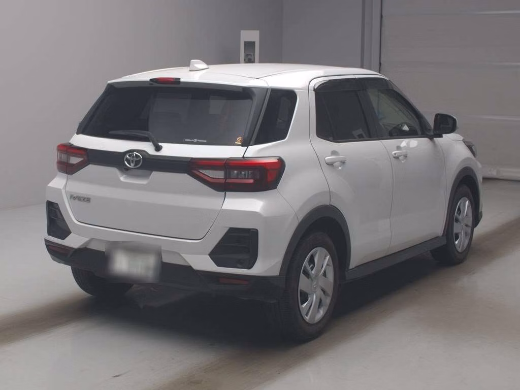TOYOTA RAIZE