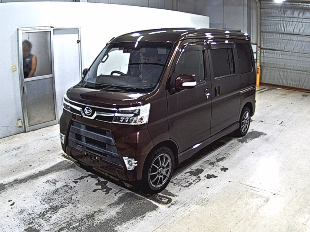 DAIHATSU ATRAI
