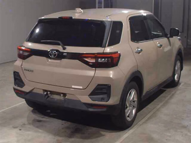 TOYOTA RAIZE