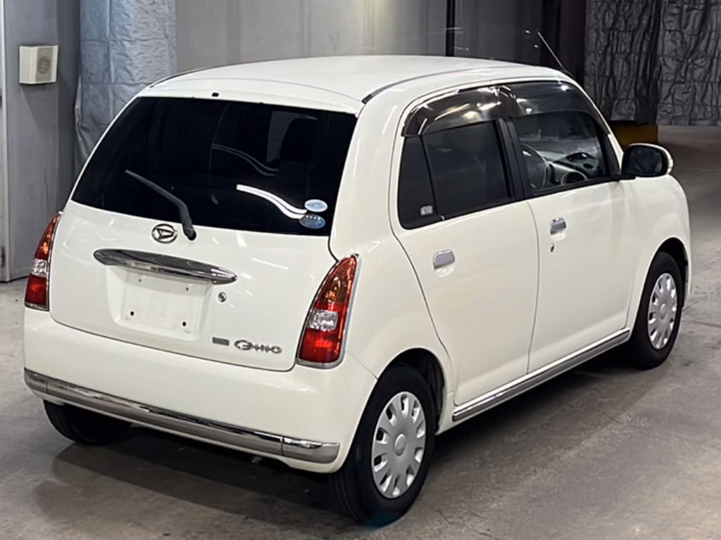 DAIHATSU MIRA GINO