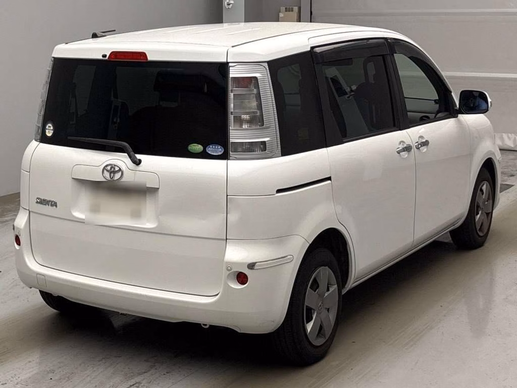 TOYOTA SIENTA
