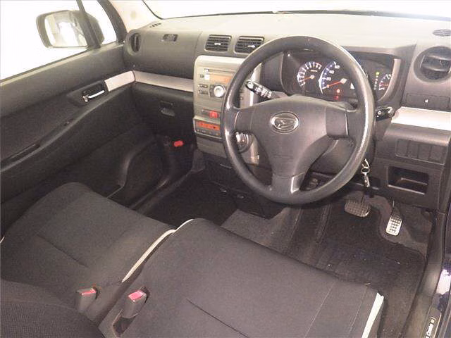 DAIHATSU MOVE CONTE
