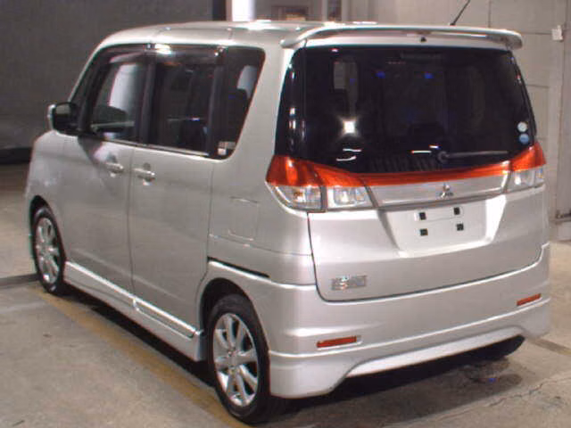 MITSUBISHI DELICA D:2