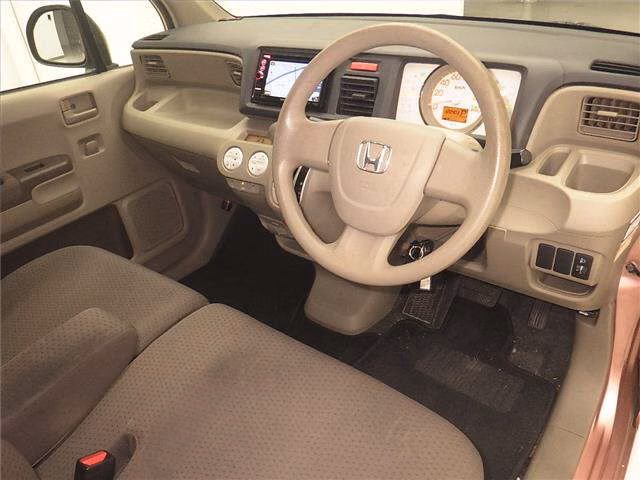 HONDA LIFE