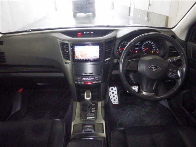 SUBARU LEGACY B4