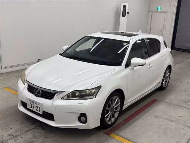 LEXUS CT200H