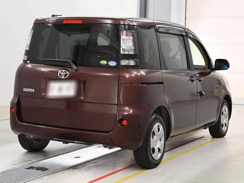TOYOTA SIENTA