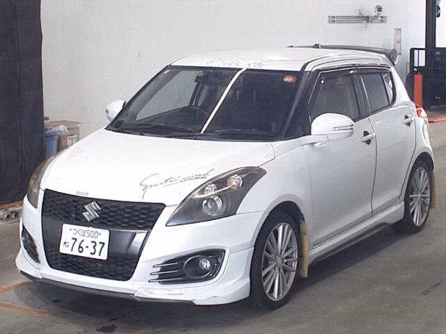 SUZUKI SWIFT
