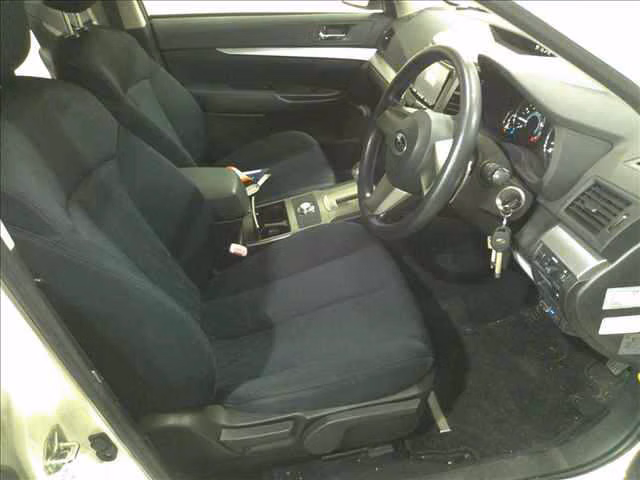 SUBARU LEGACY
