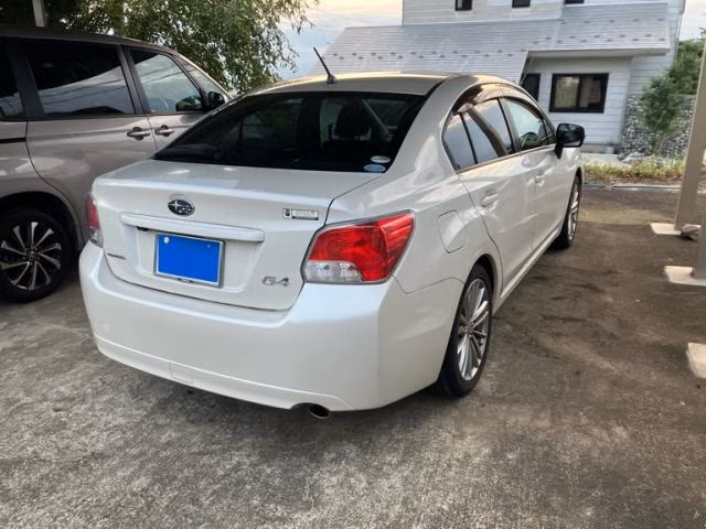 SUBARU IMPREZA
