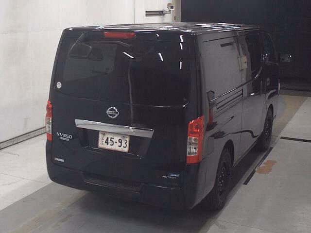 NISSAN NV350 CARAVAN