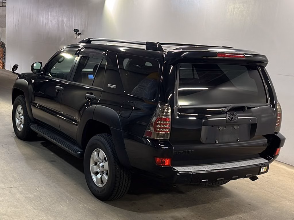 TOYOTA HILUX SURF