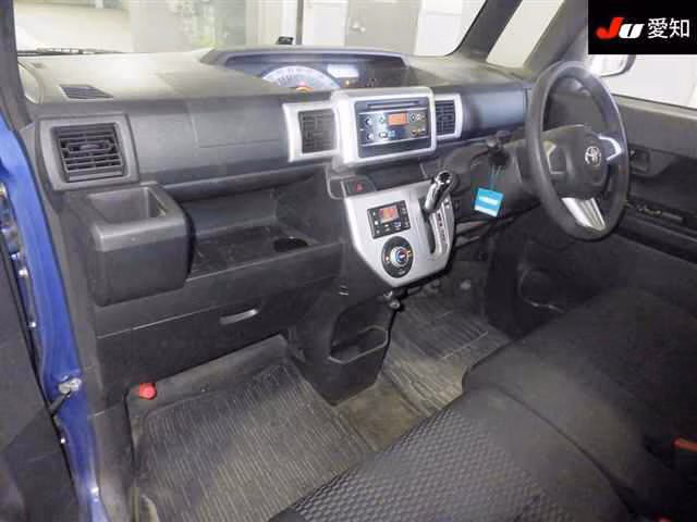 TOYOTA PIXIS MEGA