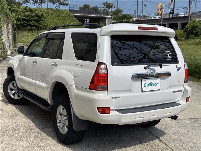 TOYOTA HILUX SURF