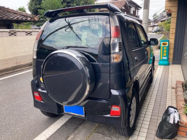 DAIHATSU TERIOS KID