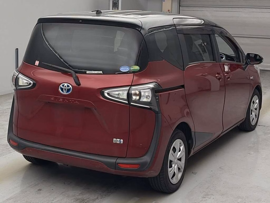 TOYOTA SIENTA