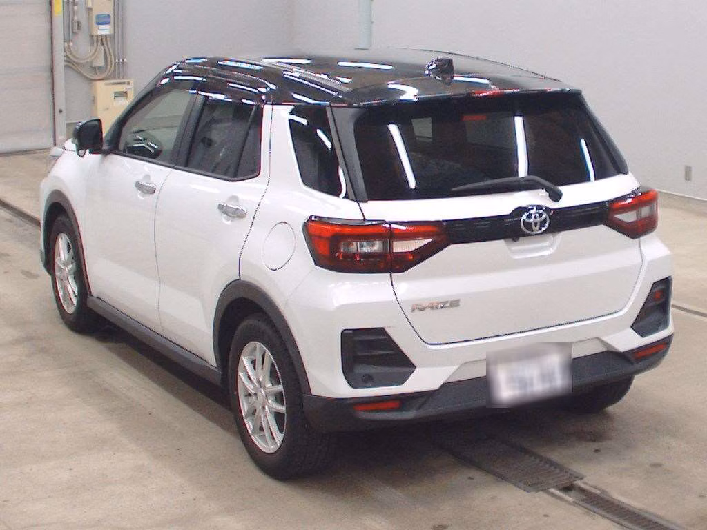 TOYOTA RAIZE