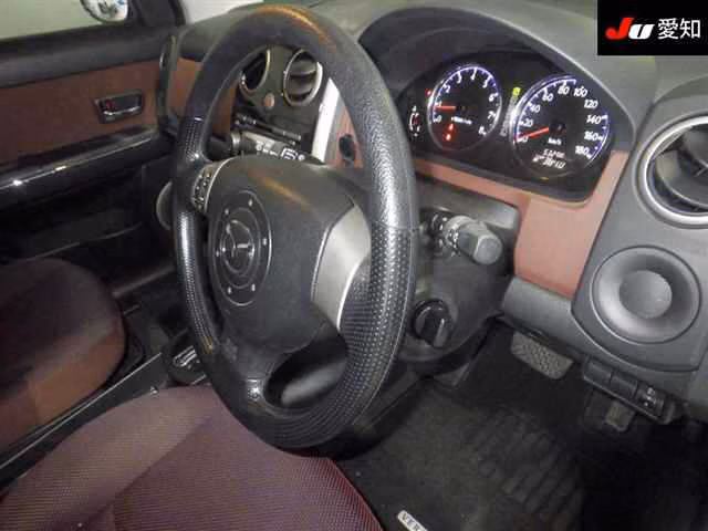 MAZDA VERISA