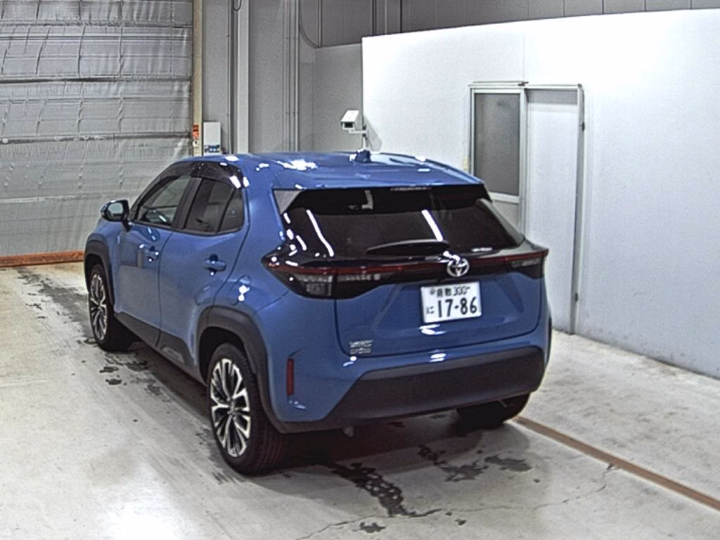 TOYOTA YARIS CROSS
