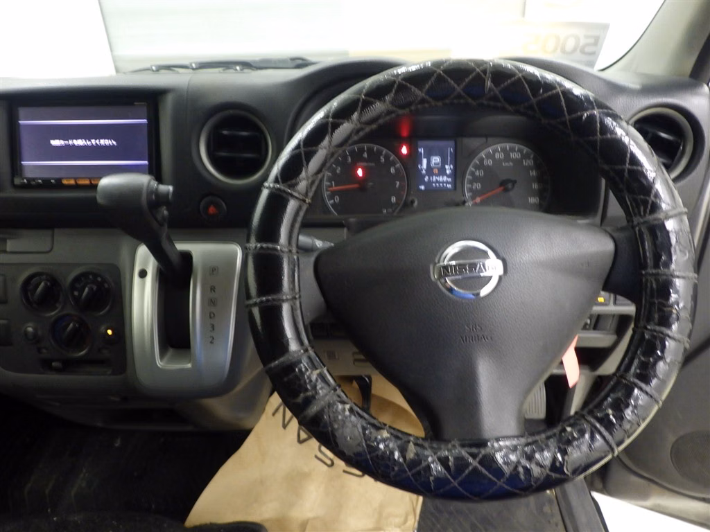 NISSAN NV350 CARAVAN