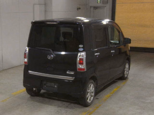 DAIHATSU TANTO EXE