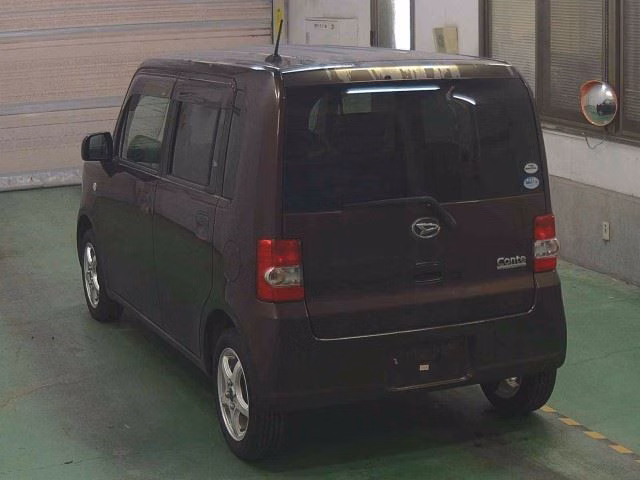 DAIHATSU MOVE CONTE