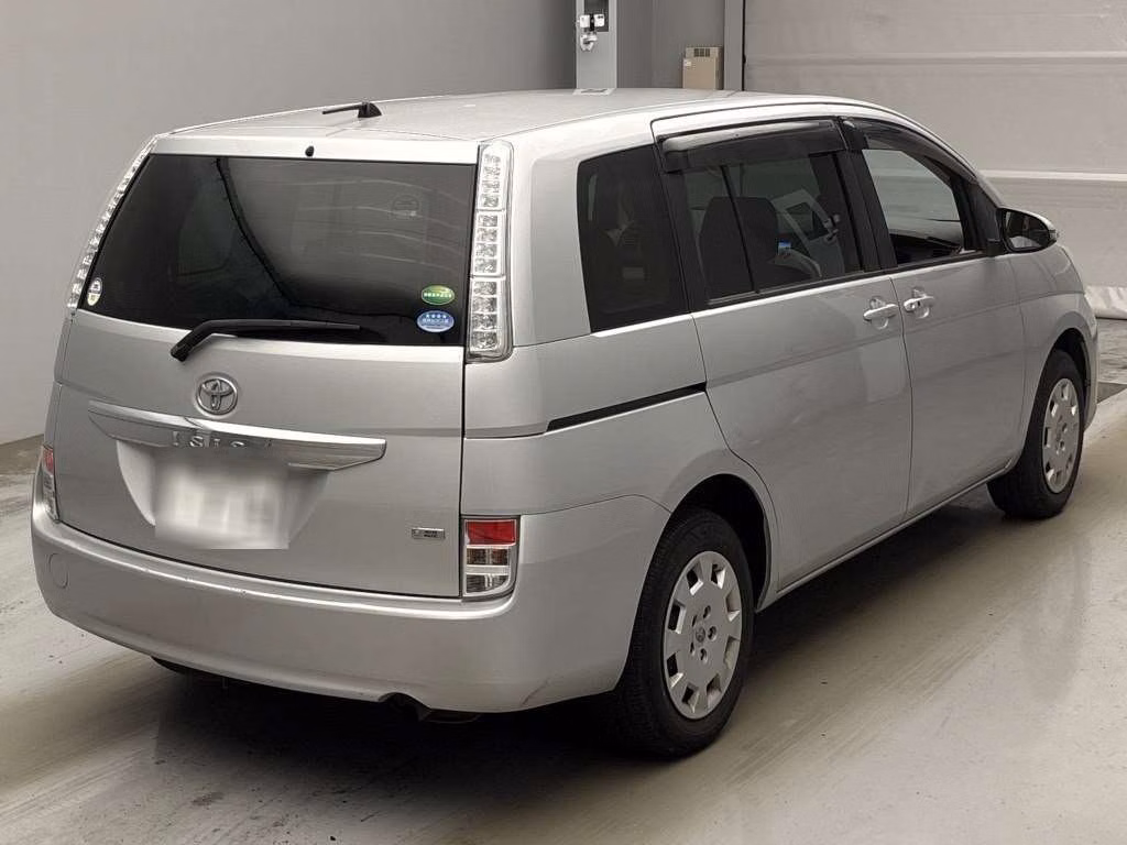 TOYOTA ISIS
