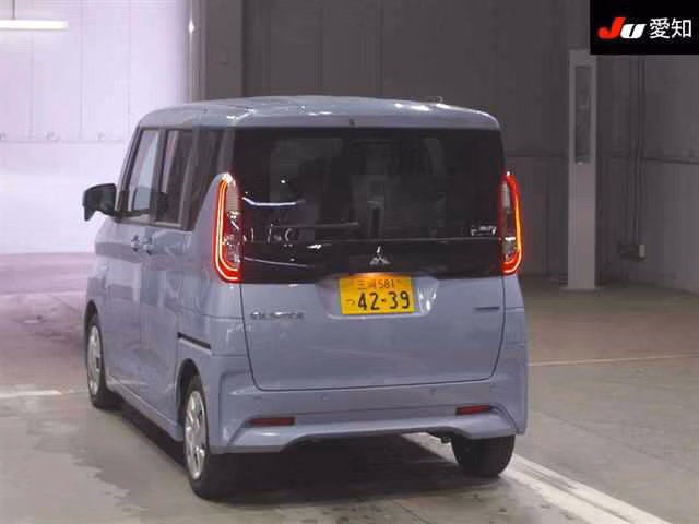 MITSUBISHI EK SPACE
