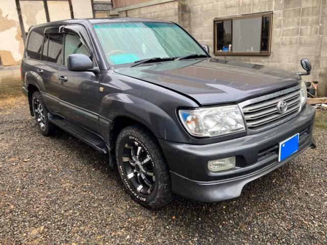 TOYOTA LAND CRUISER