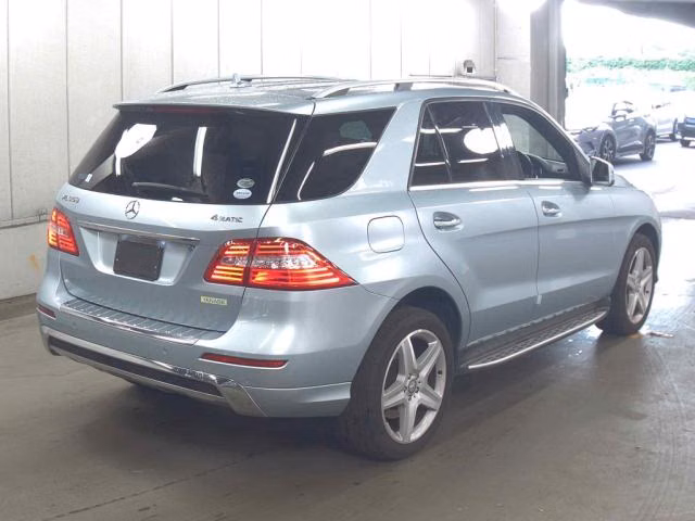 MERCEDES-BENZ M-CLASS