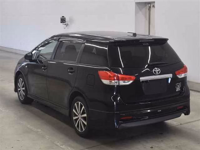 TOYOTA WISH