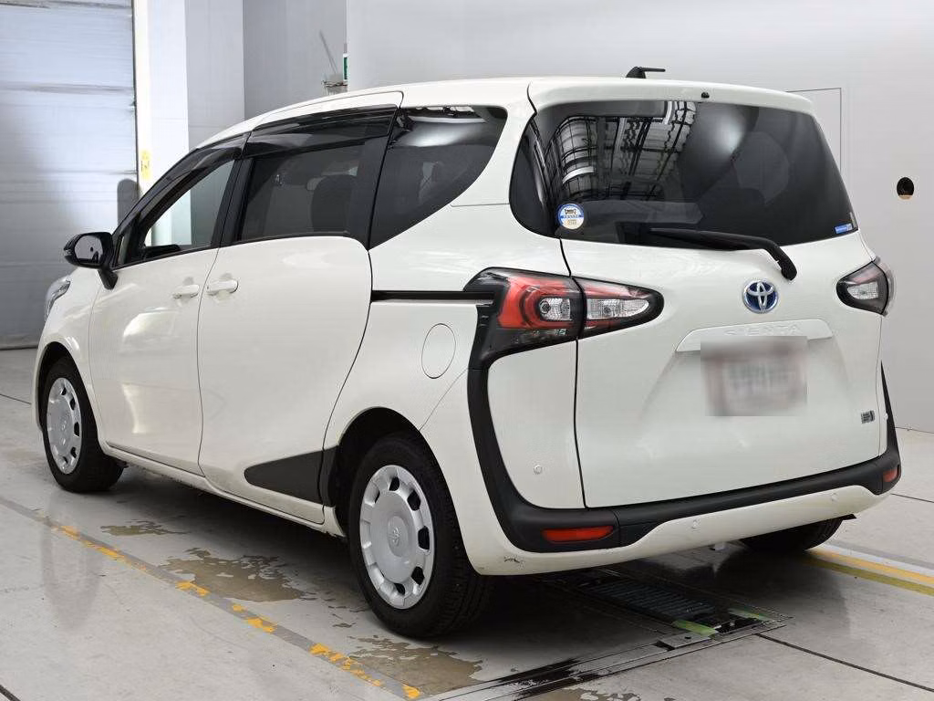 TOYOTA SIENTA