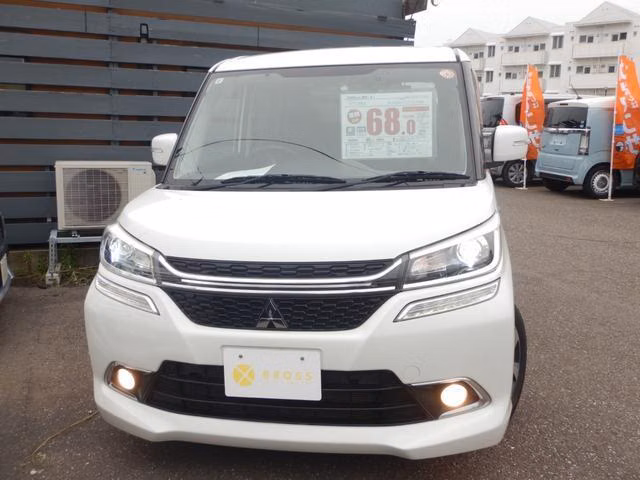 MITSUBISHI DELICA D:2
