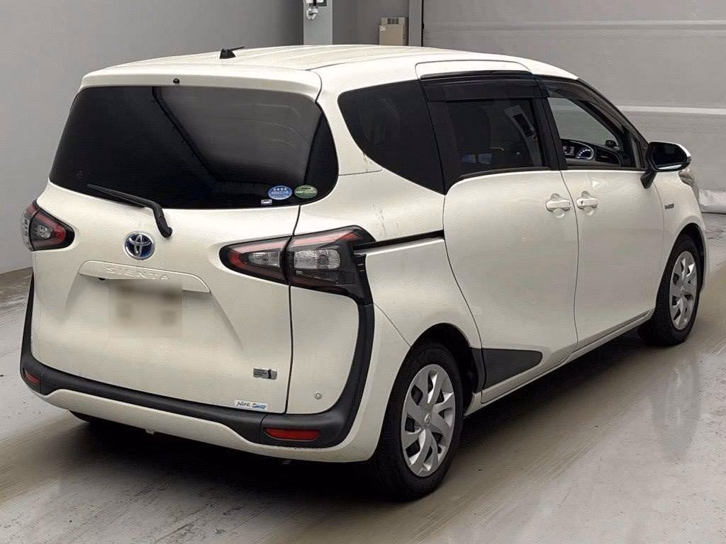TOYOTA SIENTA