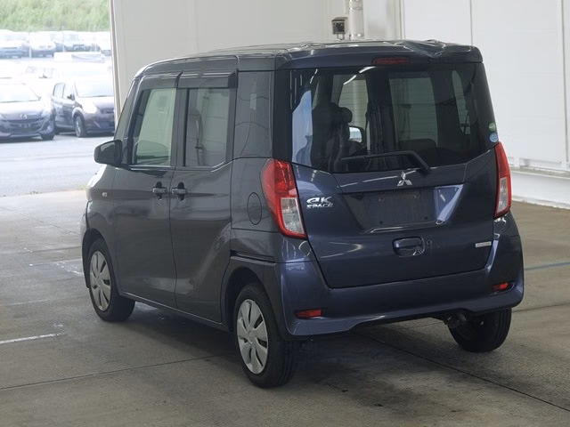 MITSUBISHI EK SPACE