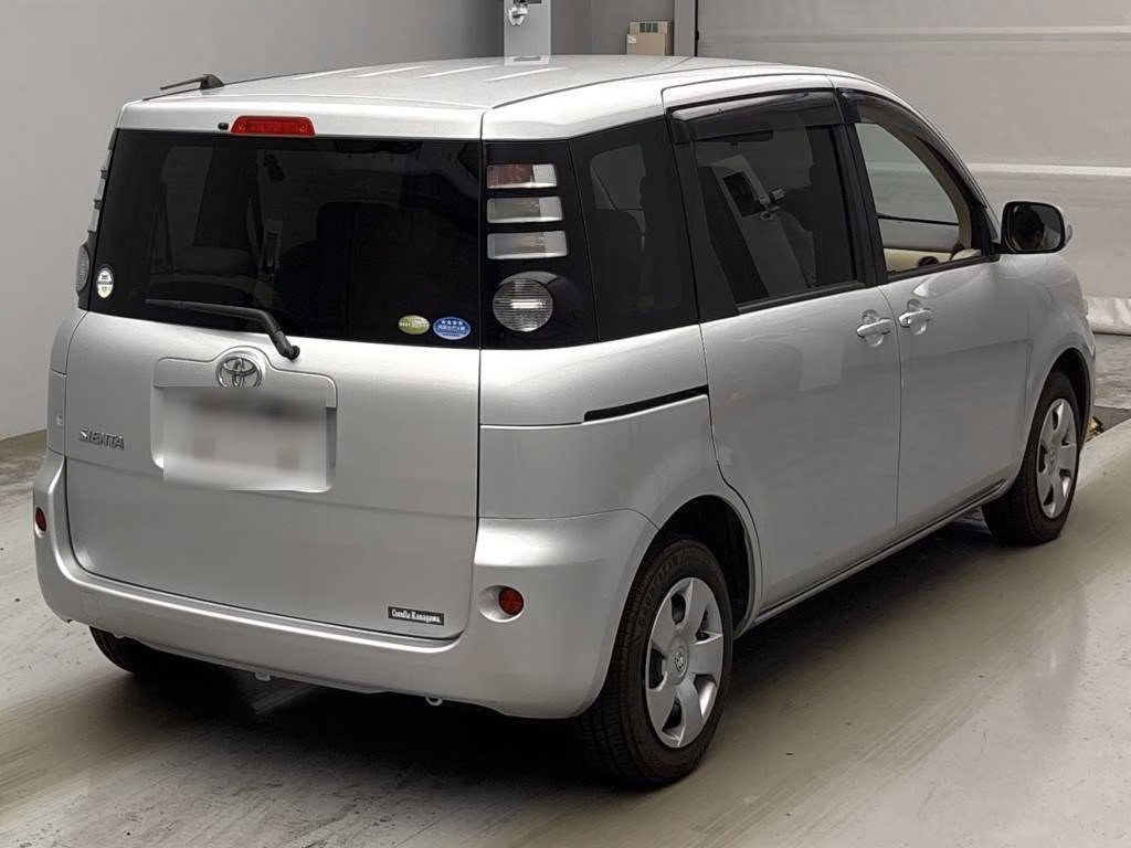 TOYOTA SIENTA