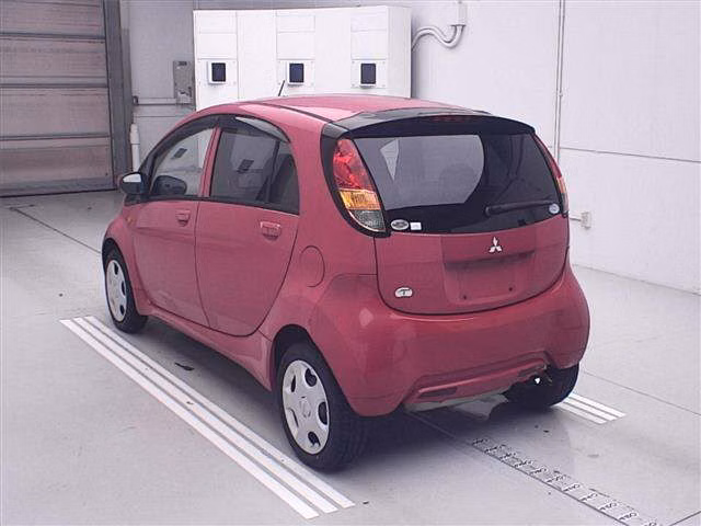 MITSUBISHI I