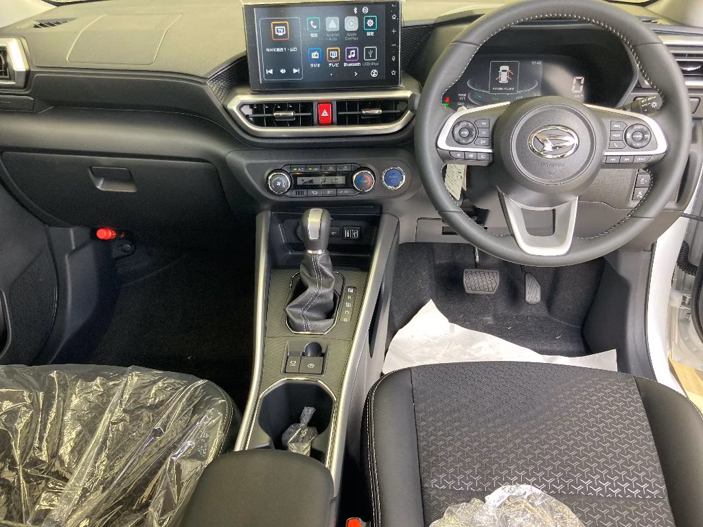DAIHATSU ROCKY