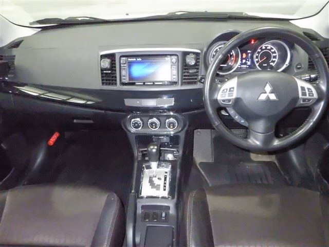 MITSUBISHI GALANT FORTIS