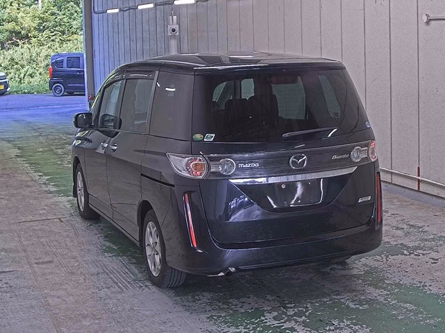 MAZDA BIANTE