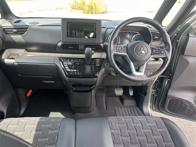 MITSUBISHI DELICA MINI
