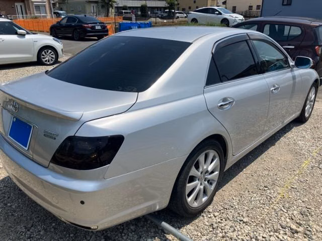 TOYOTA MARK X