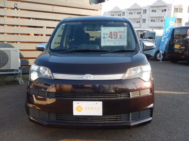 TOYOTA SPADE