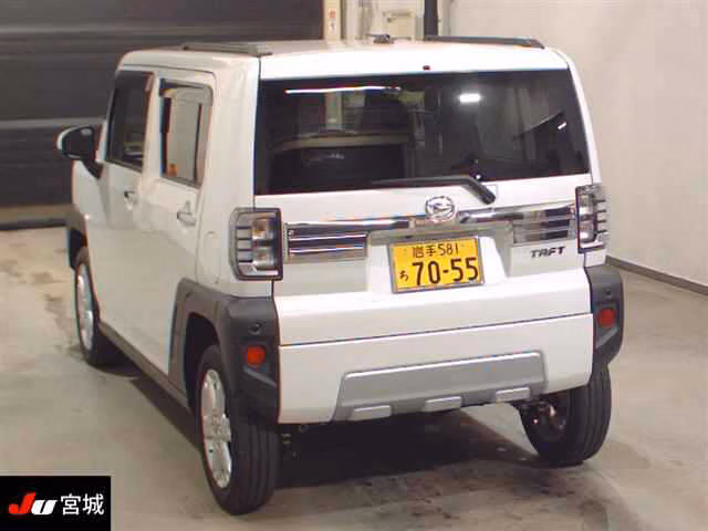 DAIHATSU TAFT
