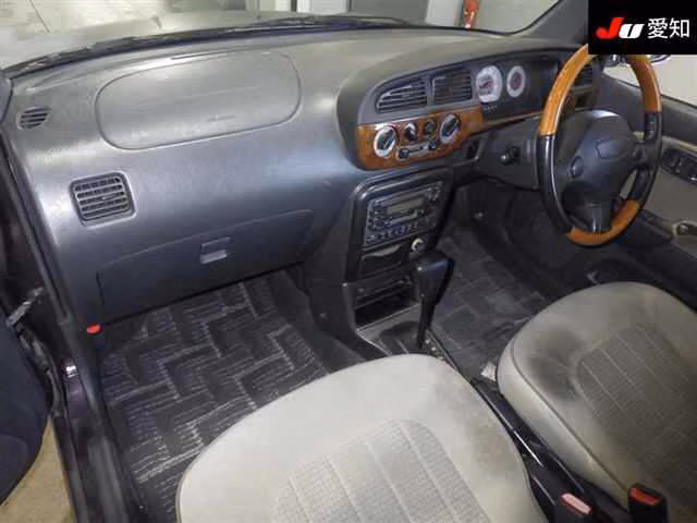 DAIHATSU MIRA GINO