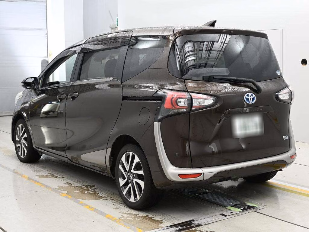 TOYOTA SIENTA