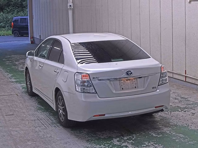 TOYOTA SAI