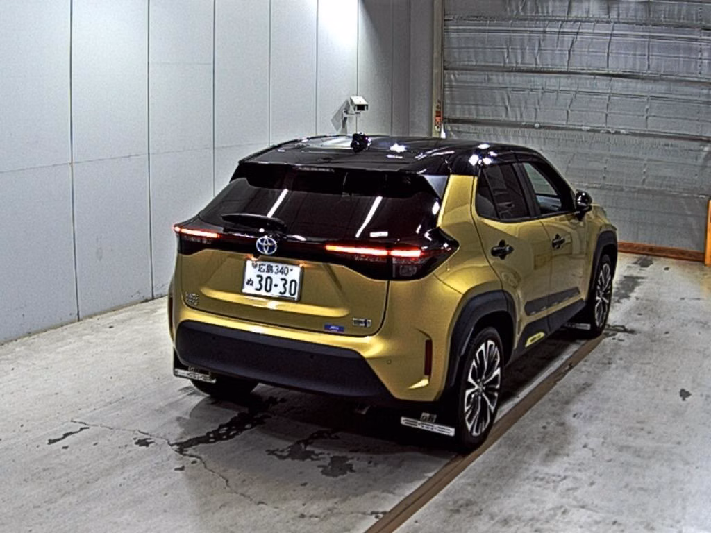TOYOTA YARIS CROSS