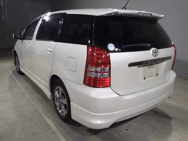 TOYOTA WISH